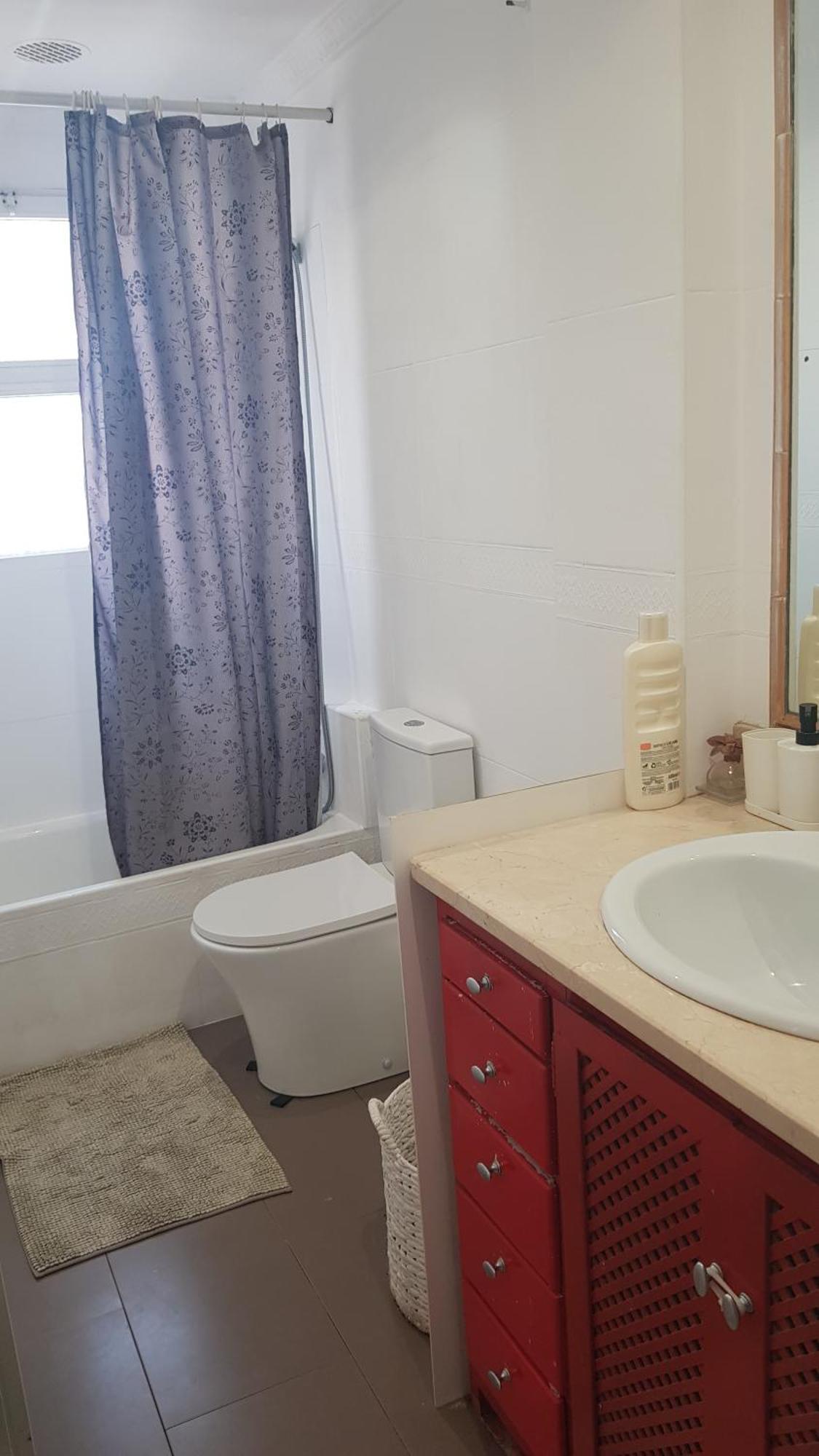 Little Peaceful Retreat Room With Bath, Heating, Terrace, Free Wifi Fridge Easy Parking 마르베야 외부 사진